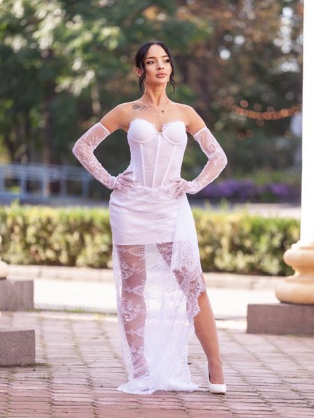 White Corset Bridal Dress With Lace Skirt (M, white)