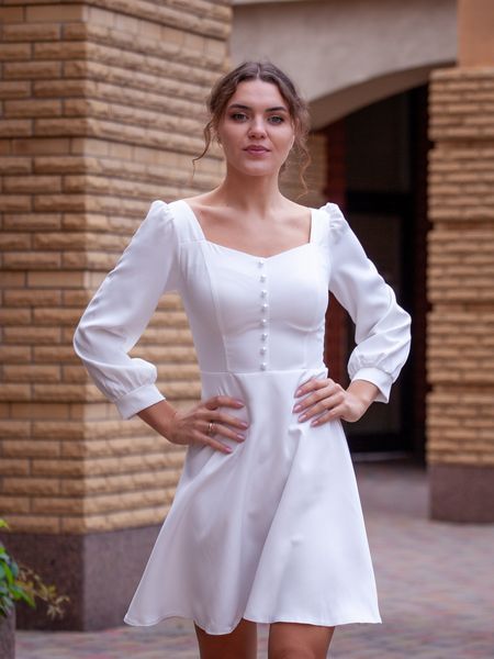 Short White Fit and Flare Cocktail Dress with Long Sleeves (M, white)