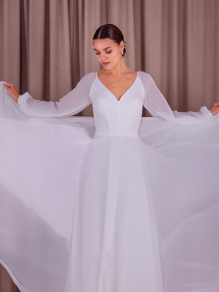 White V-Neck Chiffon Maxi Dress with Long Lantern Sleeves (7XL, white)