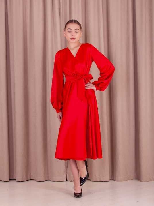 fitted lace wedding dress Kristyn Long Sleeve Midi Dress - Red main image 1