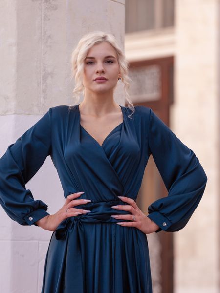 Blue silk maxi evening dress with 3/4 sleeves (XL, blue)