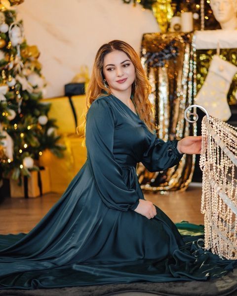 Chic Fit & Flare Green Wrap Maxi Dress with Long Sleeves for Cocktail Parties and Weddings (XXXL, green)