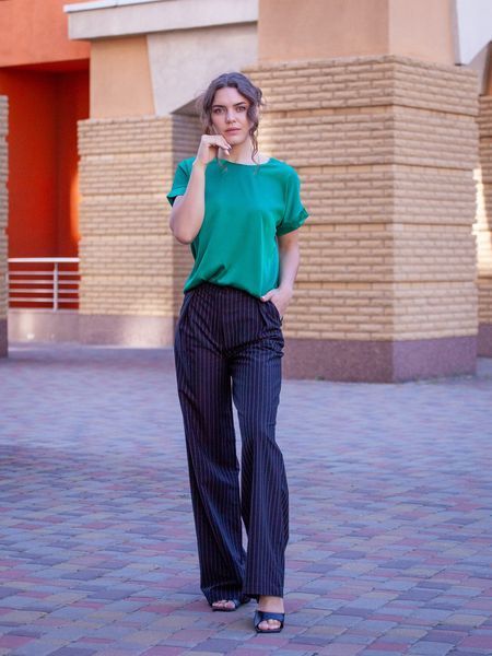 Chic green silk T-shirt (L, green)