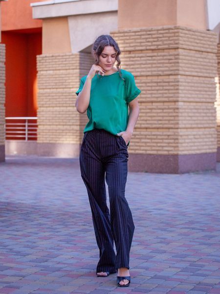 Chic green silk T-shirt (L, green)