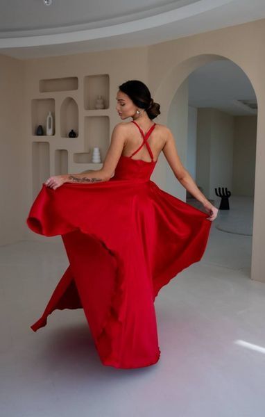 Gorgeous A-Line Satin Maxi Dress with Side Slit (M, red)