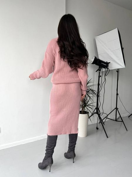 Casual pink skirt suit (L/XL, pastel pink)