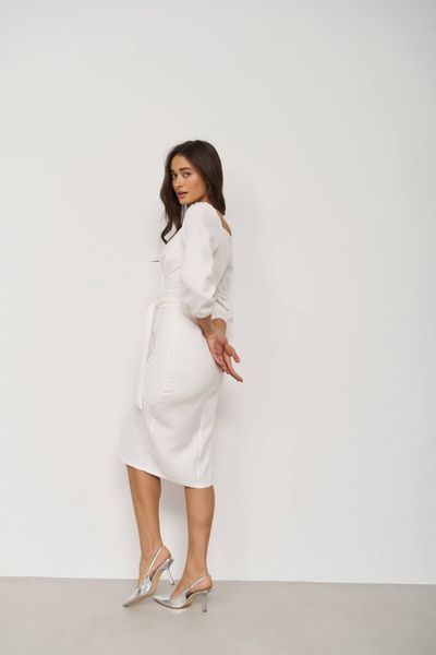 Elegant white dress with 3/4 sleeves and a sweetheart neckline, perfect for an evening event or as a simple wedding dress (XXL, white)
