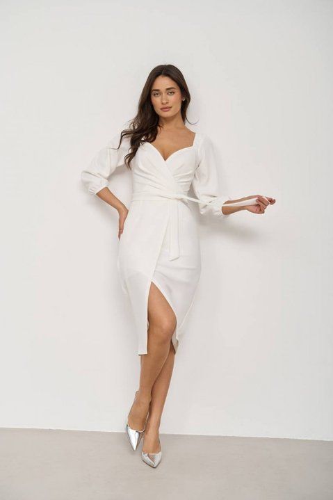 Elegant white dress with 3/4 sleeves and a sweetheart neckline, perfect for an evening event or as a simple wedding dress (XXL, white)
