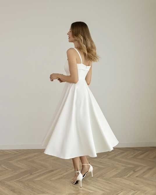 Sleeveless Fit and Flare Midi White Dress with Spaghetti Straps (XL, white)