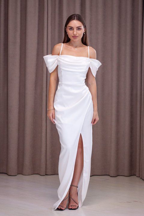 White Spaghetti Strap Formal Maxi Dress with Side Slit (L, white)